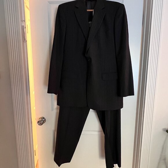 Brooks Brothers 346 Charcoal Gray Pinstriped Suit - Picture 2 of 8